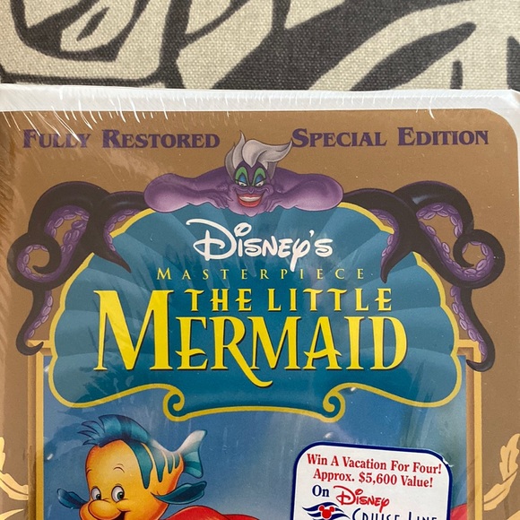 Disney’s The Little Mermaid VHS tape - Picture 2 of 4